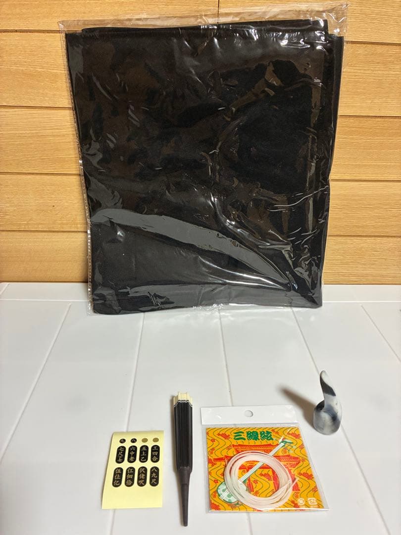 沖縄三線 伊江島クルチ(黒木) ユナー！与那城型 本皮一枚張り - メルカリ