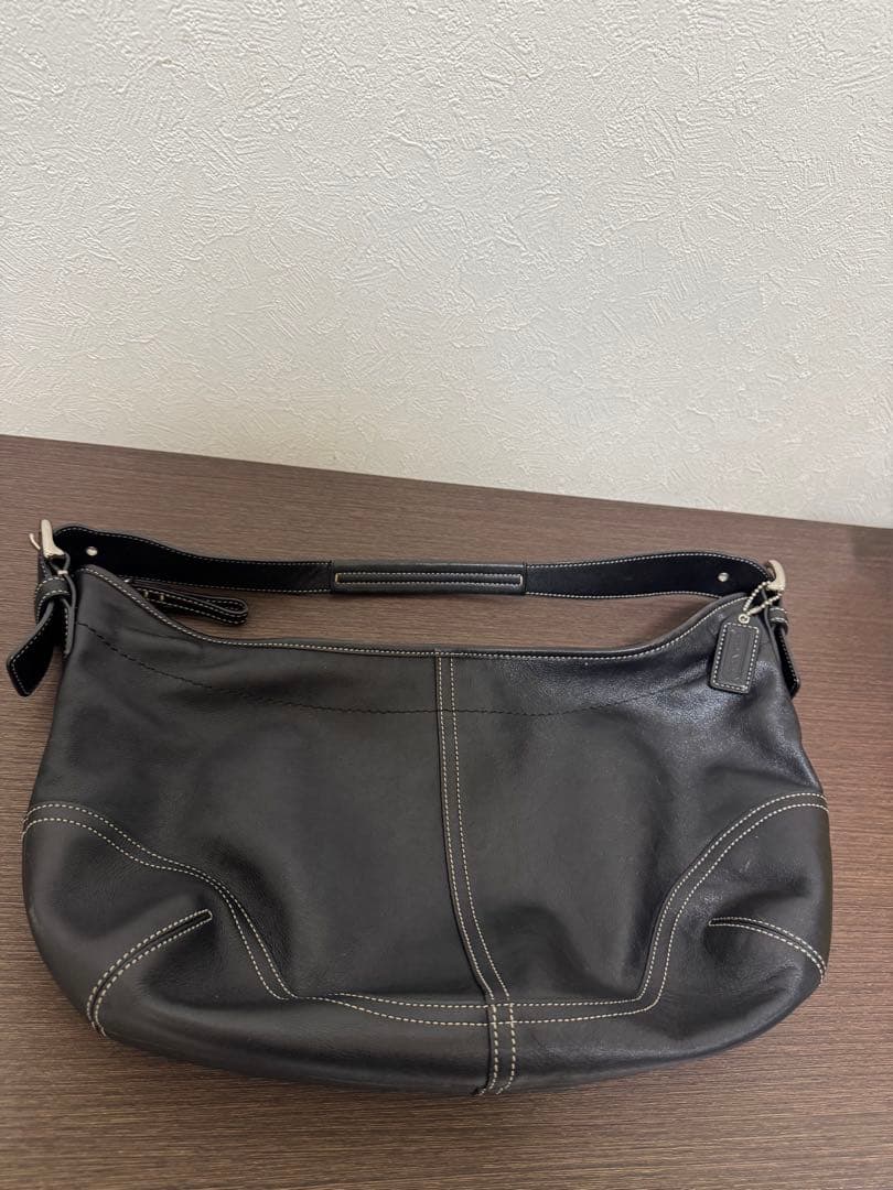 C*o様 COACHブラックレザーショルダーバッグ
