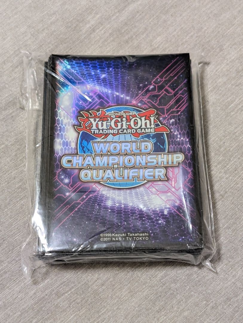遊戯王 wcq スリーブ紫 70枚 - メルカリ