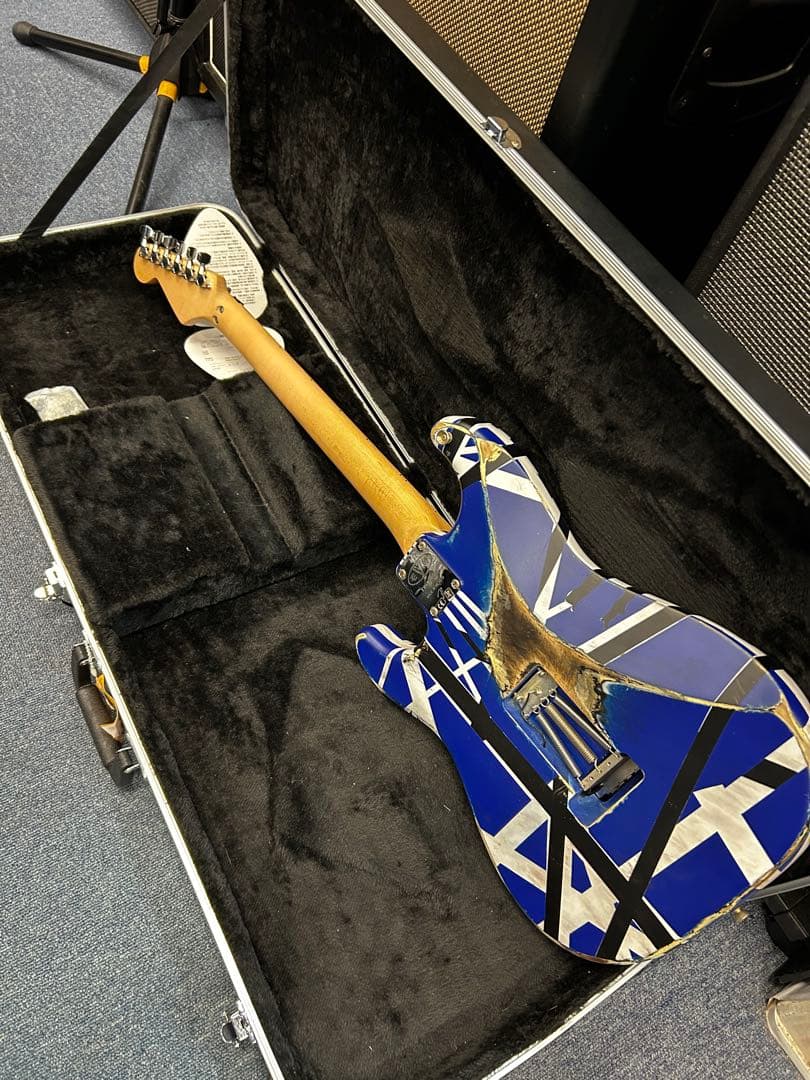 アッシュボディ！拘りのEVH Frankenstein BLUEフランケン