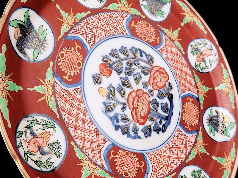 大聖寺伊万里　金襴手　丸紋に花鳥紋　牡丹の図　８寸皿　F123AS-CTd