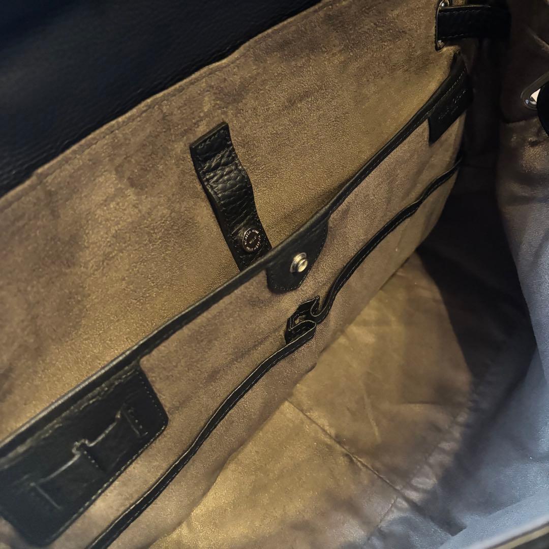 PELLE MORBIDAブラックビジネスバッグ　MB026A