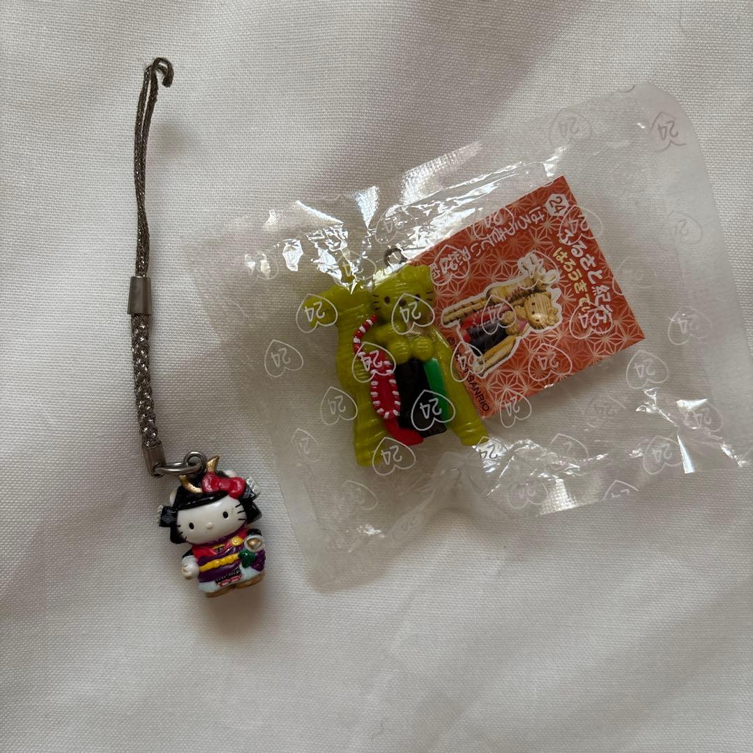 ハローキティ ストラップセット 34個+おまけ2つ まとめ売り サンリオ