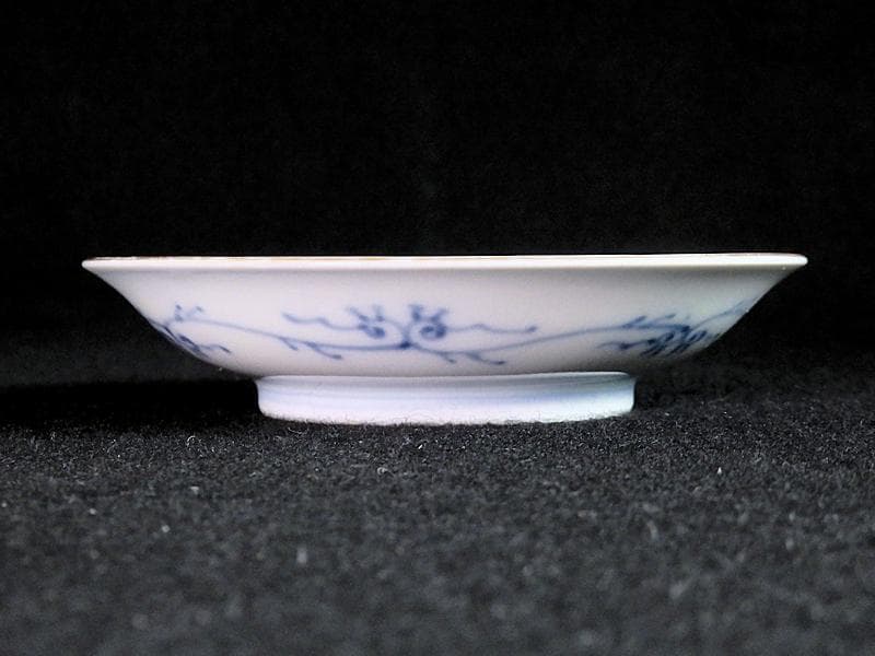 古伊万里 染錦 扇に蘭 蝶に撫子の図 4寸皿 5