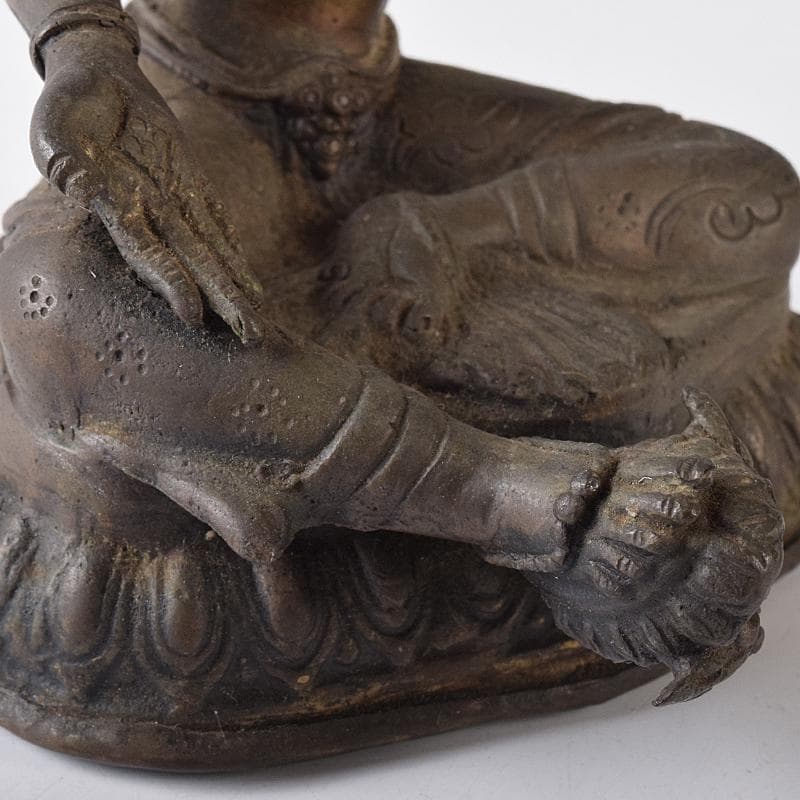 仏教美術　古銅　チベット仏　仏像　置物　M　R8376