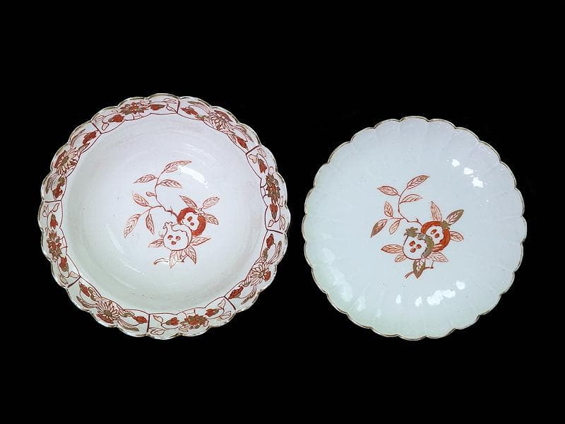 古伊万里 金襴手 輪花 花に柘榴の図 蓋付き深鉢 菓子