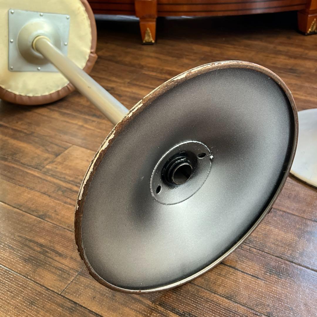 k839 小さな背もたれのついたカウンターチェア 4脚セット 回転 座面高78㎝