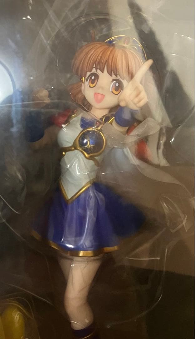 アルター 魔導物語 アルル•ナジャ 1/8スケールフィギュア