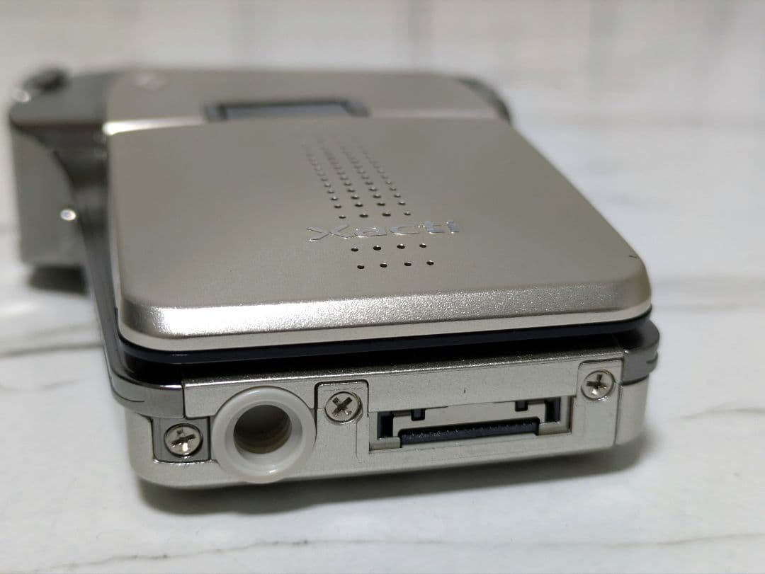 SANYO Xacti DMX-C6 充電器セット - メルカリ