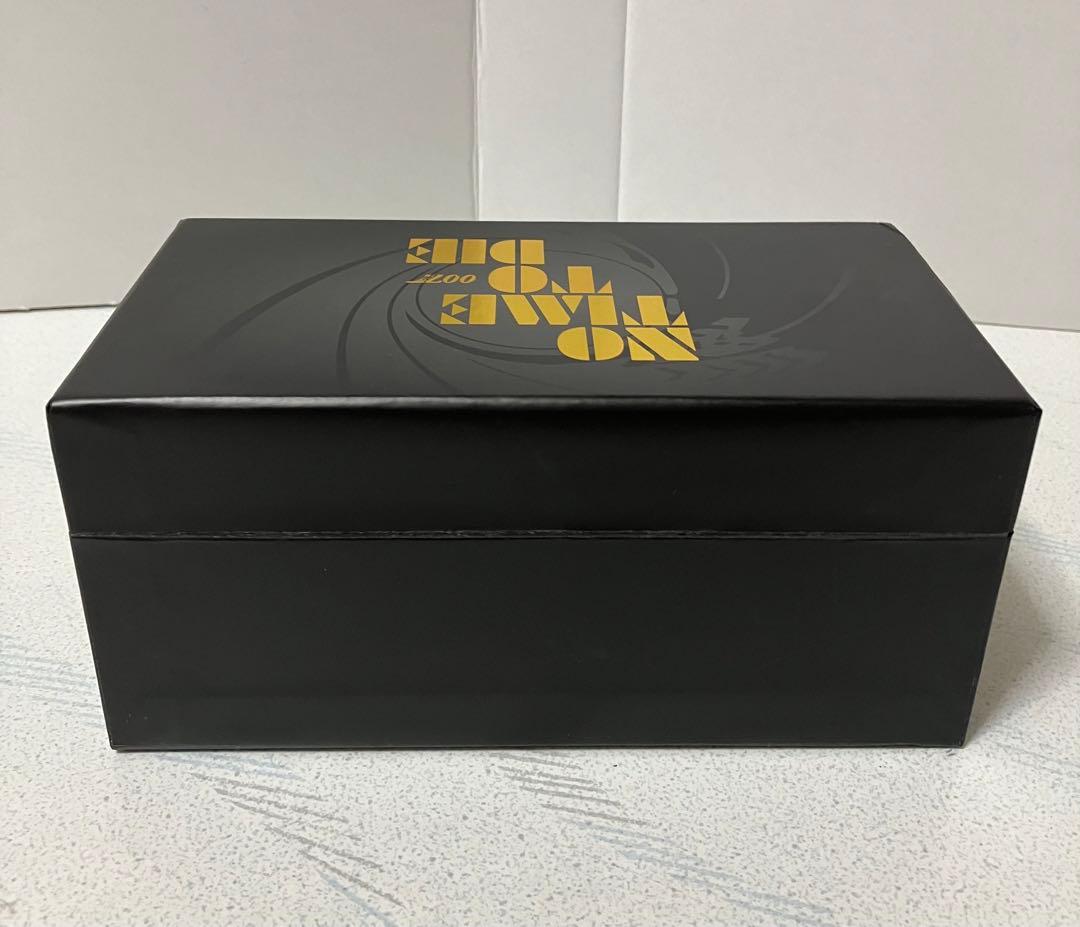 ジェームズボンド　アストンマーティン　DB5　モデルカー 　1/36