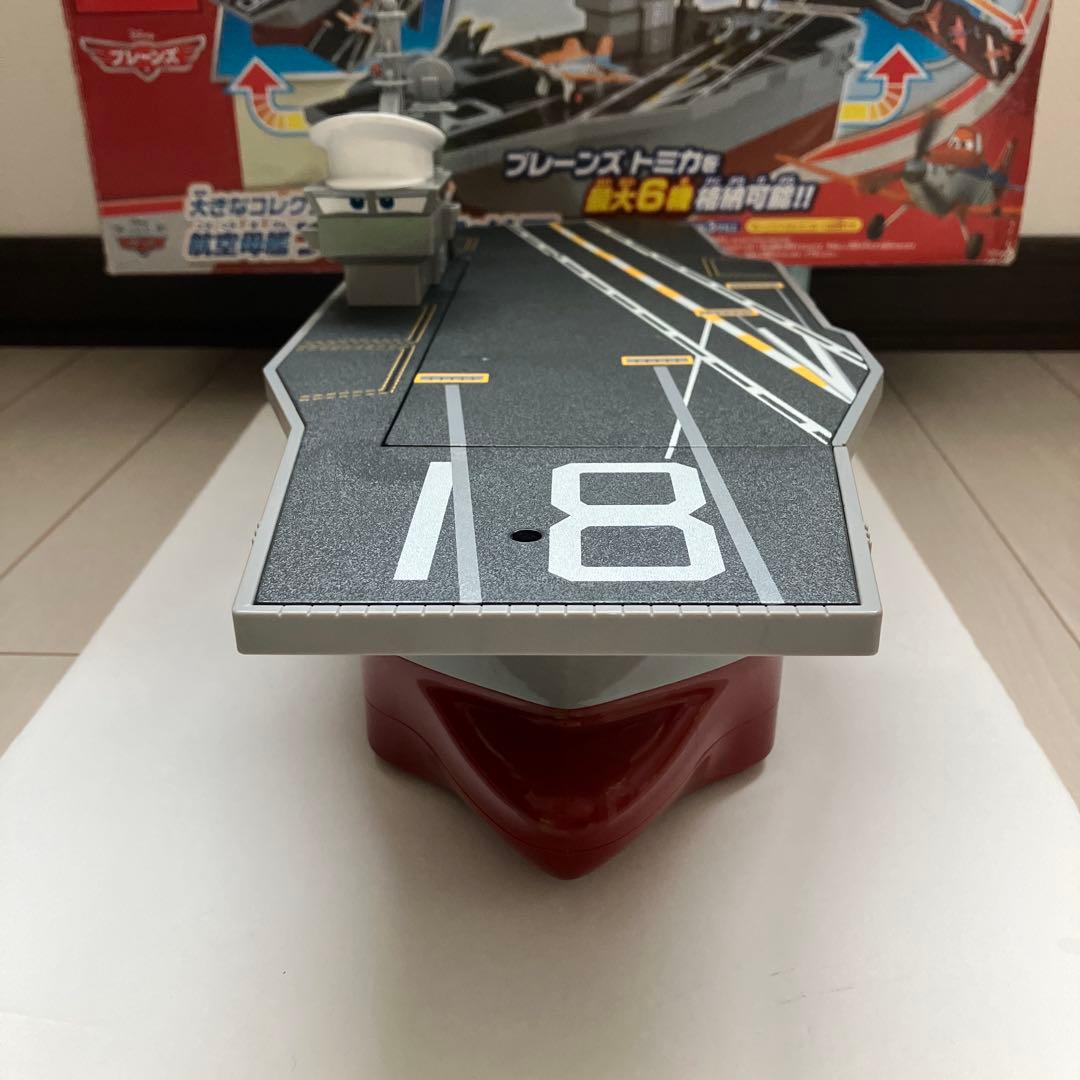 トミカ　カーズ　プレーンズ　フライゼンハワー