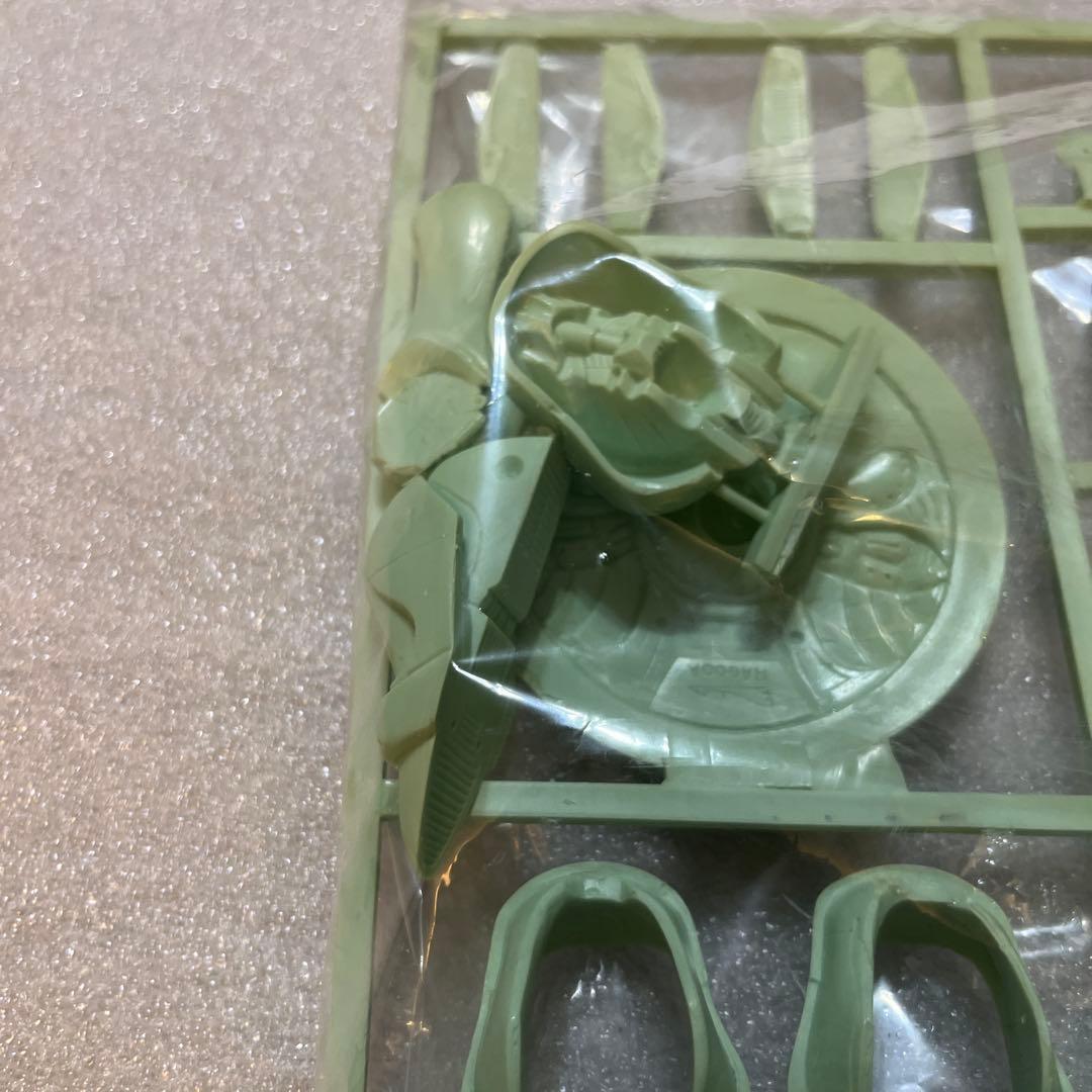 ボークス　マグロウ 1/00 FSS ファイブスター物語 ガレージキット　現状