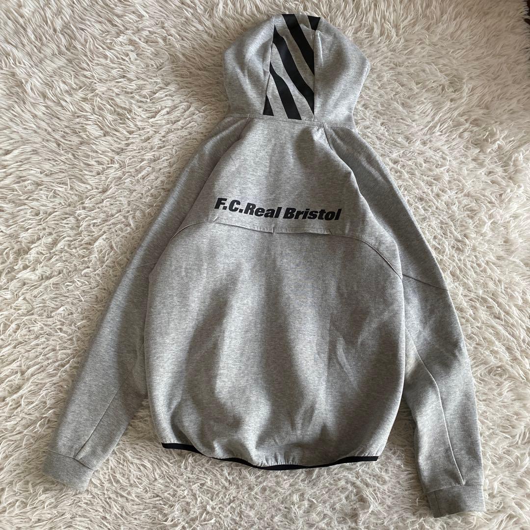 Bristol パーカー　グレー　ジップ　フード付き