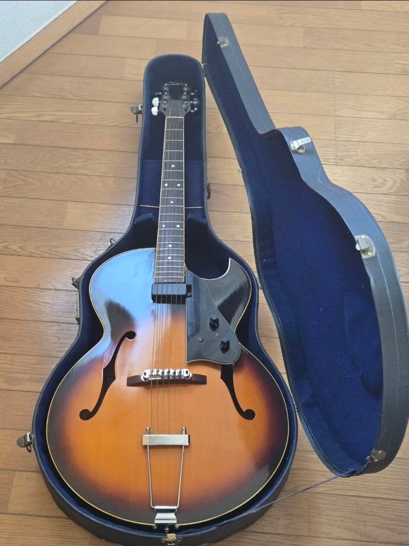 Chaki P-70 Salvatore ピックギター 1970年代製 - メルカリ