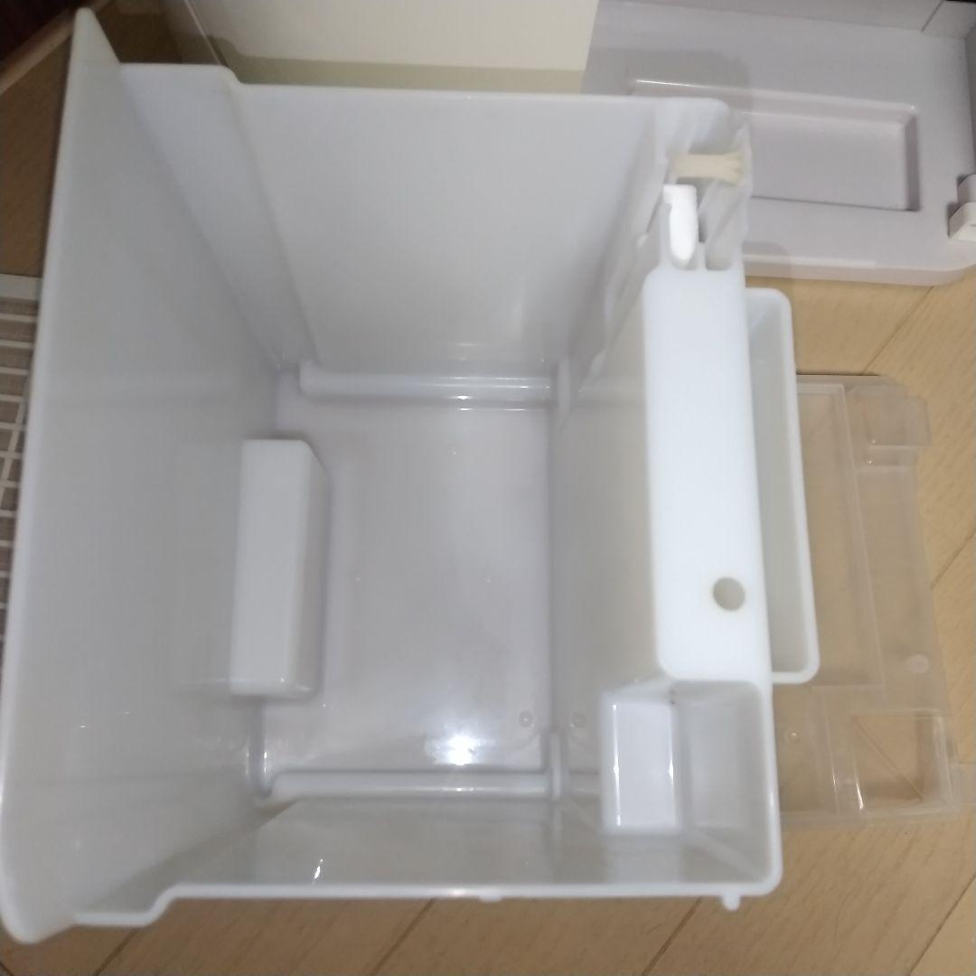 パワフルで電気代も抑えれるコンプレッサー式、最大16畳対応衣類乾燥除湿