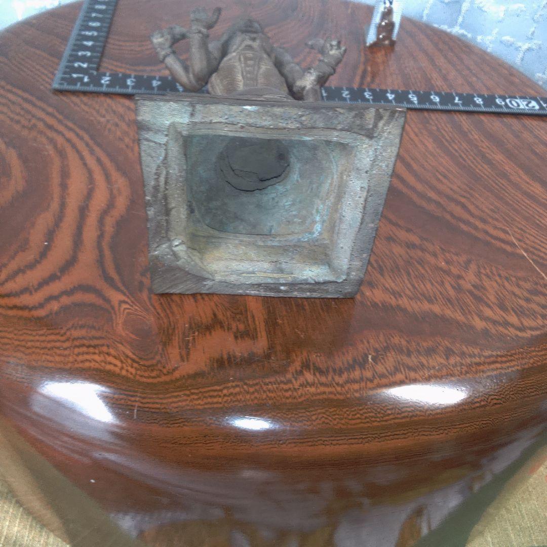 青銅製の多腕神像 骨董 中国美術？の通販はau PAY マーケット - 輸入