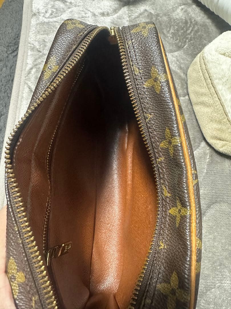 栞 ルイヴィトン トロカデロ27 モノグラム ショルダーバッグ