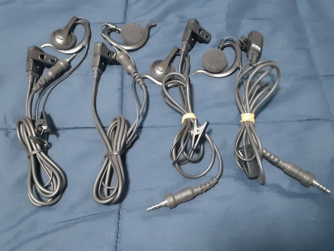 アルインコ製・特小トランシーバーDJ-P321×4台・フルセット・一式✨極