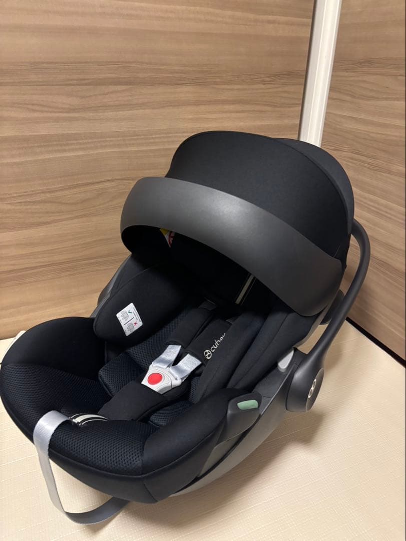 美品 サイベックス クラウドG アイサイズ ブラック ’24年 ベビーシート 2025年新色】サイベックス クラウドG アイサイズ ムーンブラックプラス