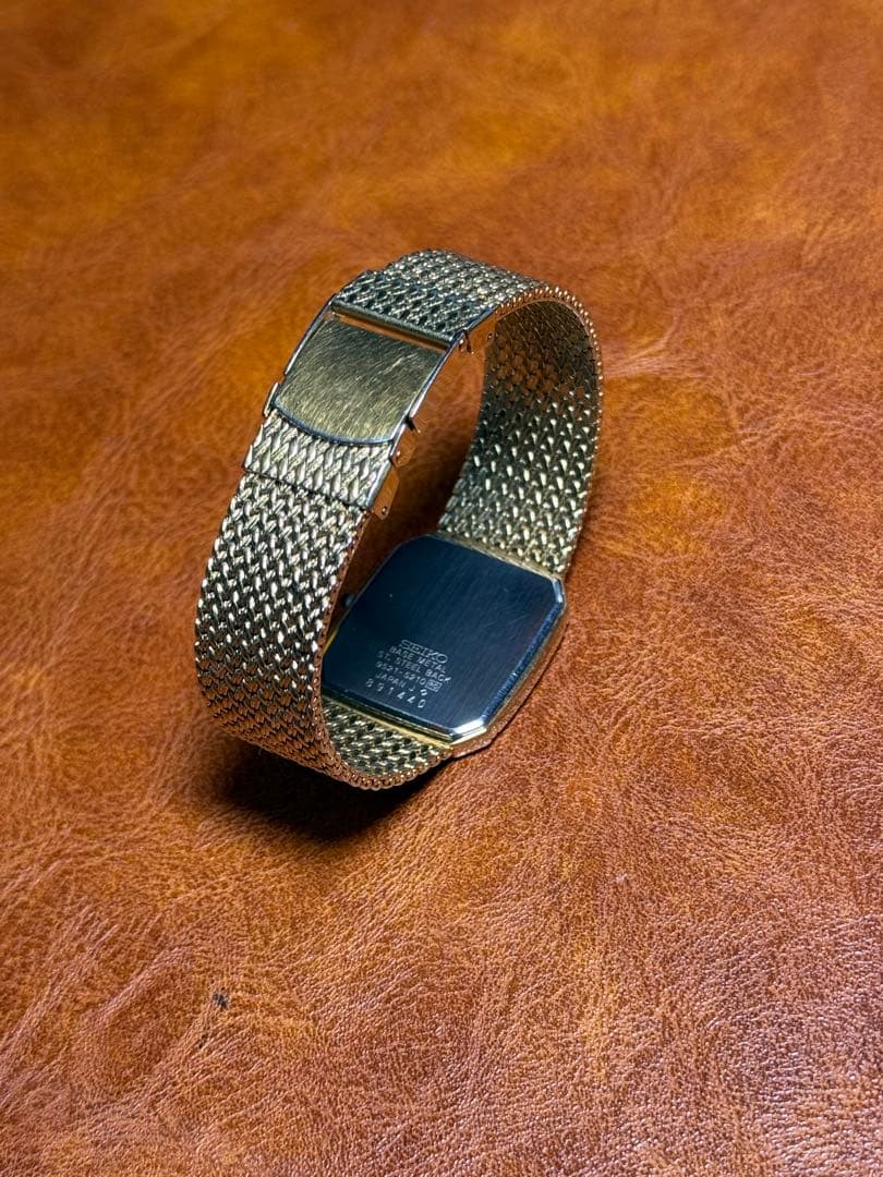 A42 希少 稼動品 SEIKO DOLCE 2pダイヤ　80年代ヴィンテージ