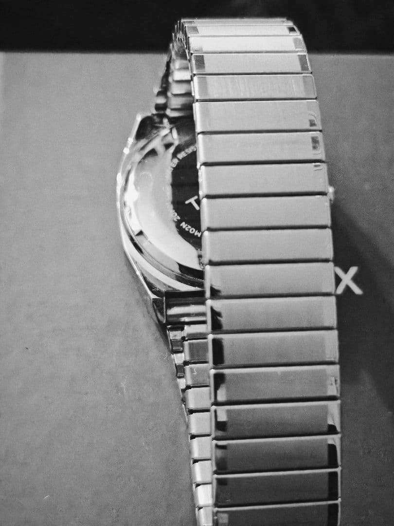 TIMEX リイシュー1983 e-lineネイビー