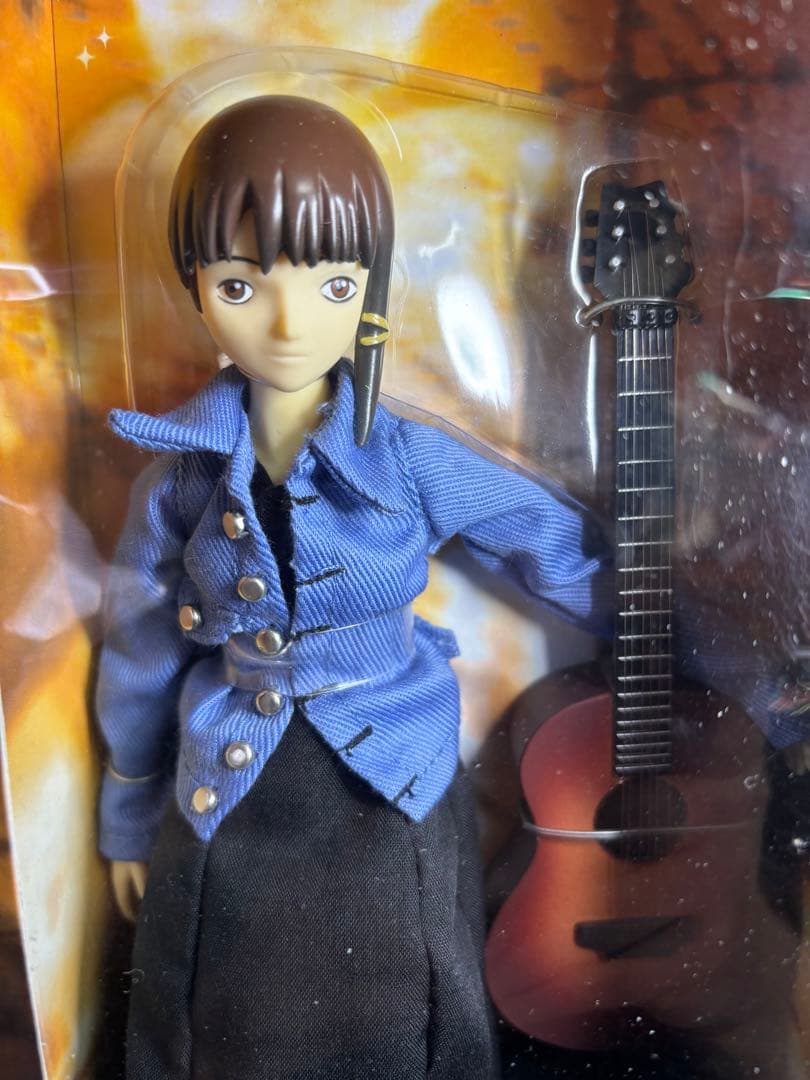 serial experiments lain フィギュア ギターver - メルカリ