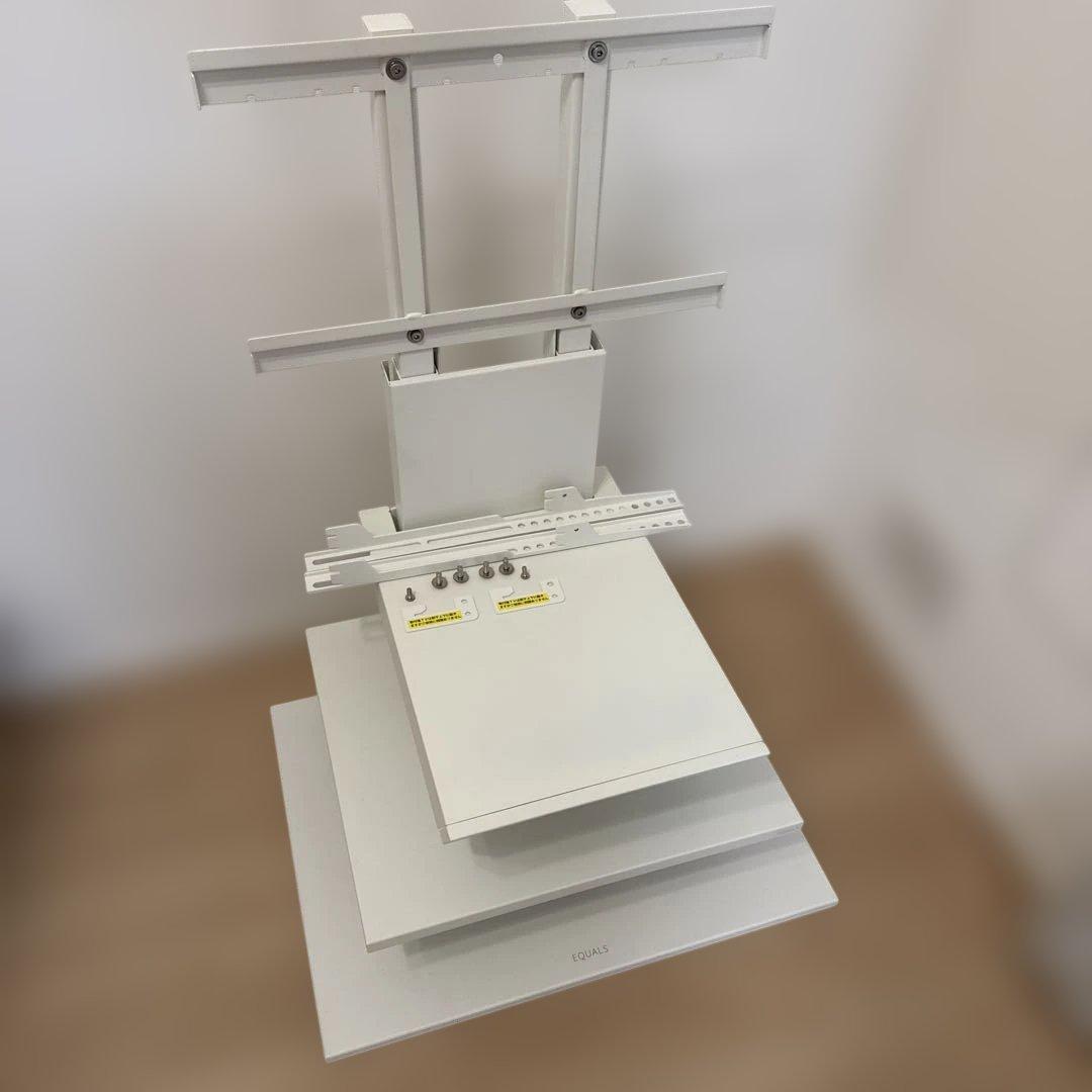 EQAULS WALL V2 ロータイプ テレビスタンド 棚板付　サテンホワイト 32～60V型対応 キャスター付きテレビスタンド WALL V2 ロータイプ
