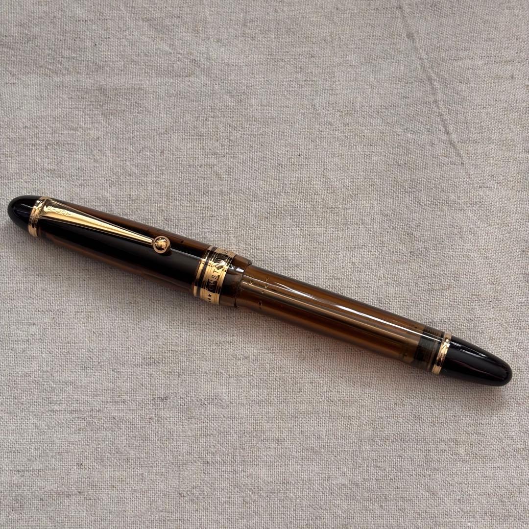 ✴︎PILOT✴︎パイロット CUSTOM カスタム 823 14K 585 B太字