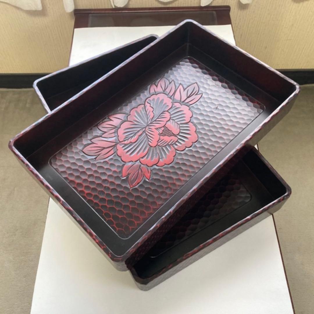 鎌倉彫 乱れ籠 衣装籠 盆 トレイ 2枚組 収納 木製 彫刻 漆塗 花柄