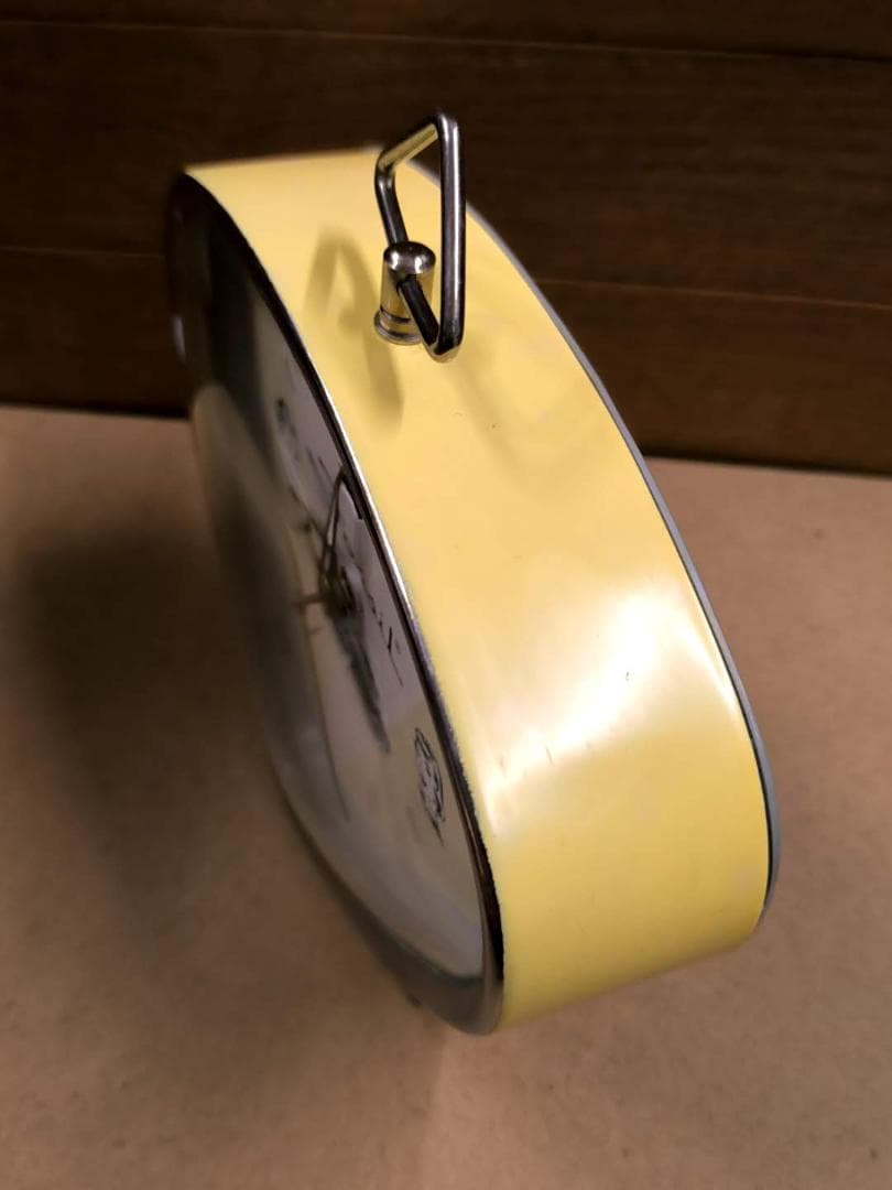 レトロ FOSSIL AMERICAN CLASSIC 手巻き式 目覚まし時計