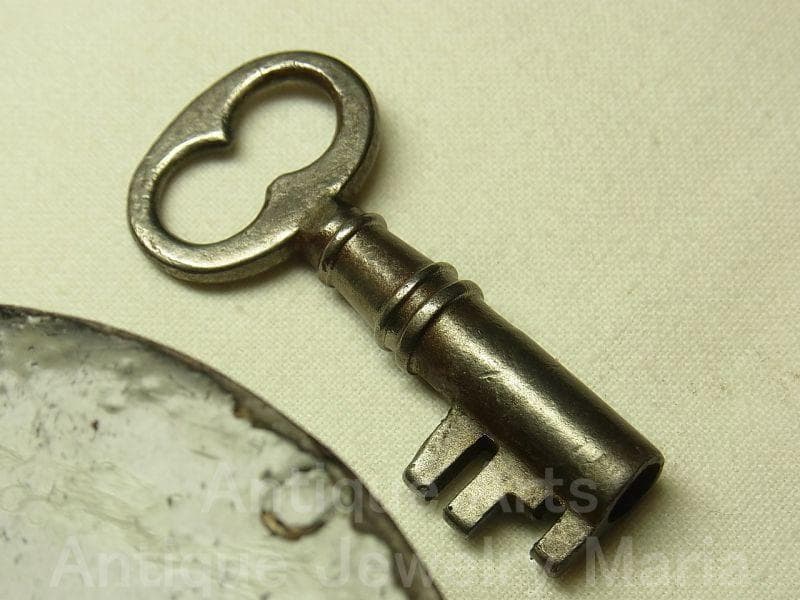 《p1049》《１８００年代》《熊・ミッキー顔》サージェント＆カンパニー 南京錠