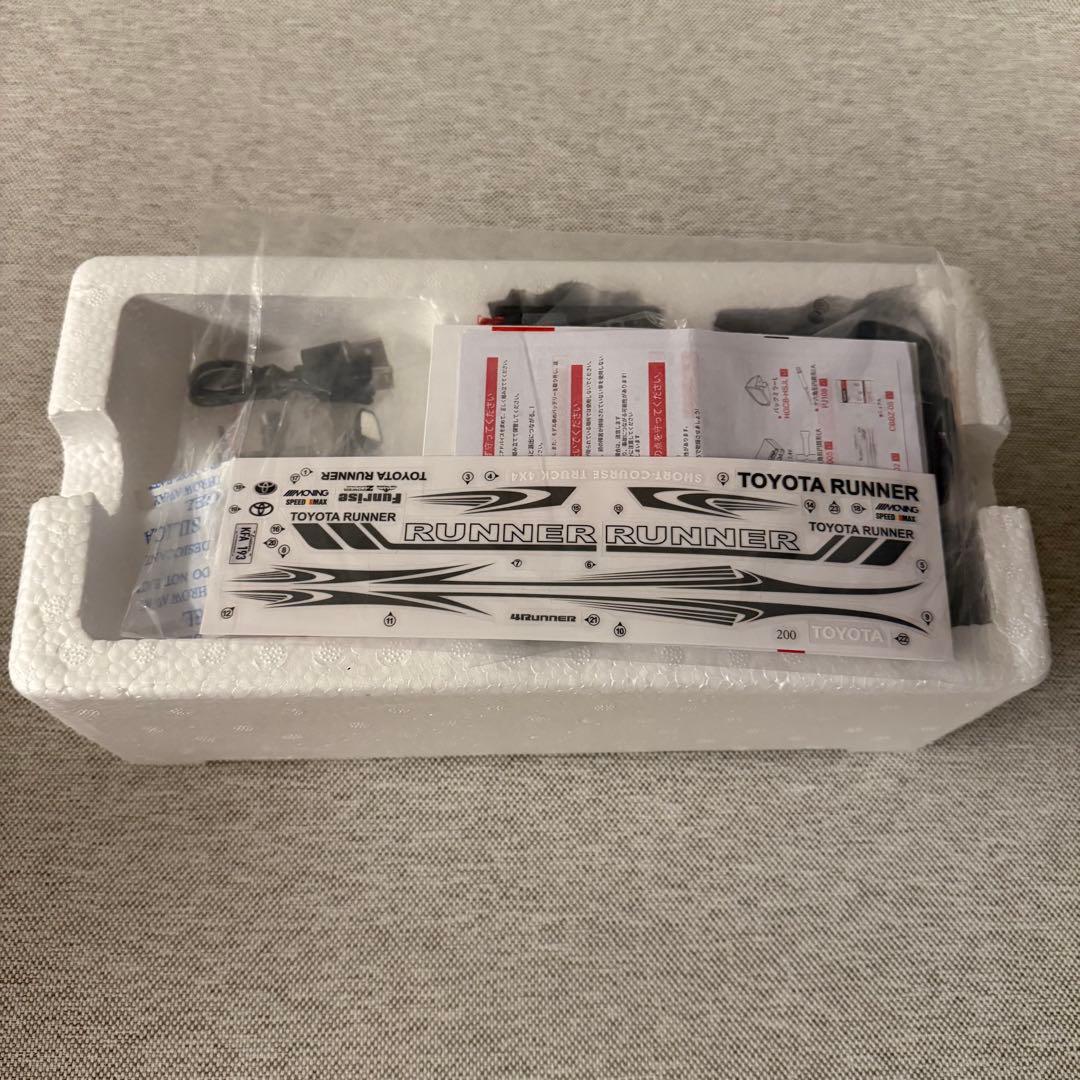 Ritaosan トヨタ 4Runner 1/18 ラジコン　 HG4-209