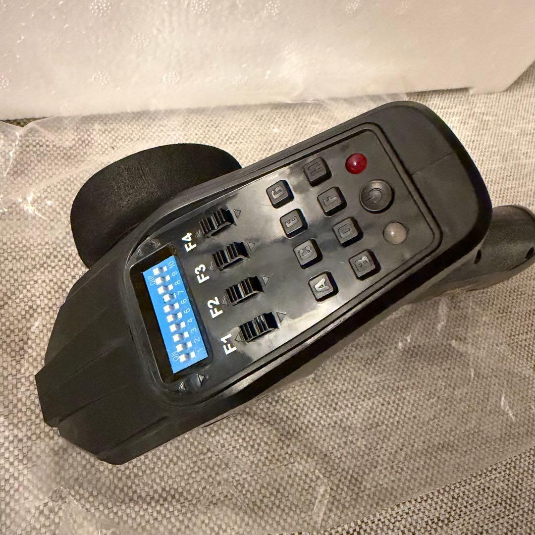 Ritaosan トヨタ 4Runner 1/18 ラジコン　 HG4-209