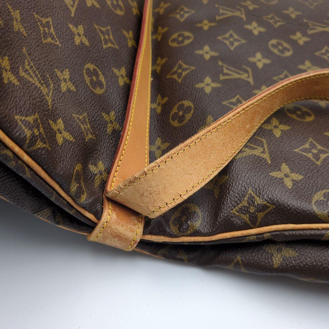 土日限定セール✨ルイ ヴィトン／モノグラム ソミュール43 ショルダーバッグ