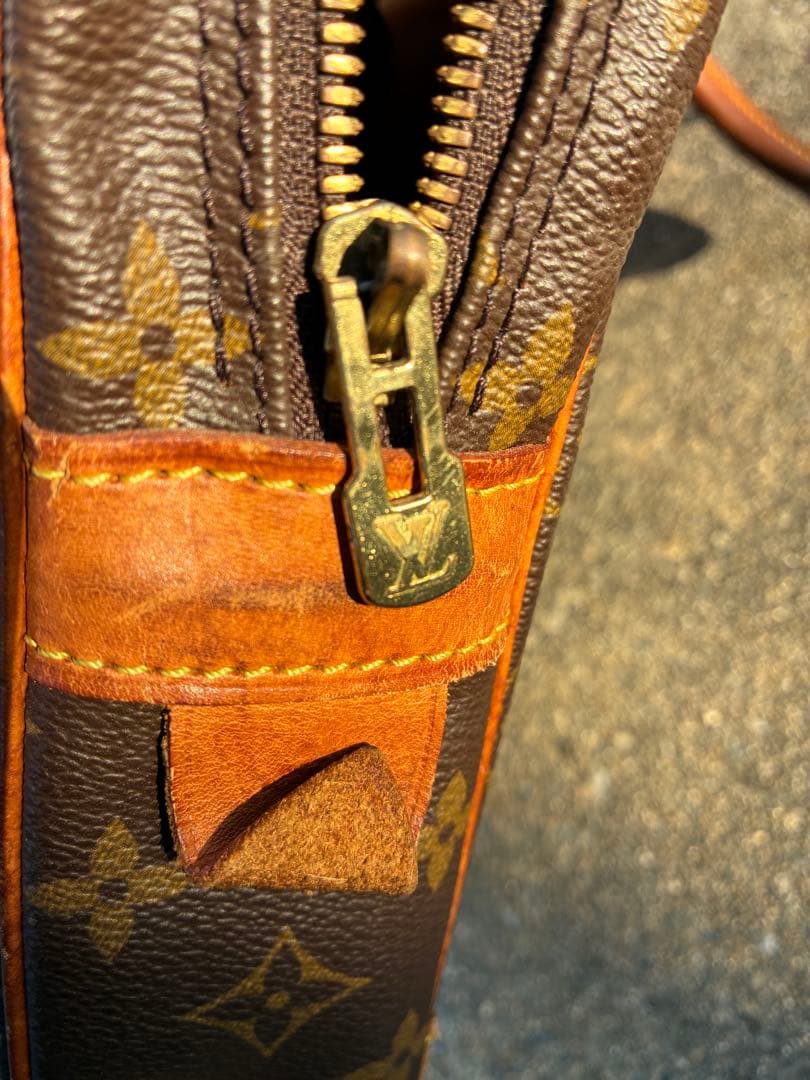 が*門様 LOUIS VUITTON ポルト ドキュマン ヴォワヤージュ モノグ