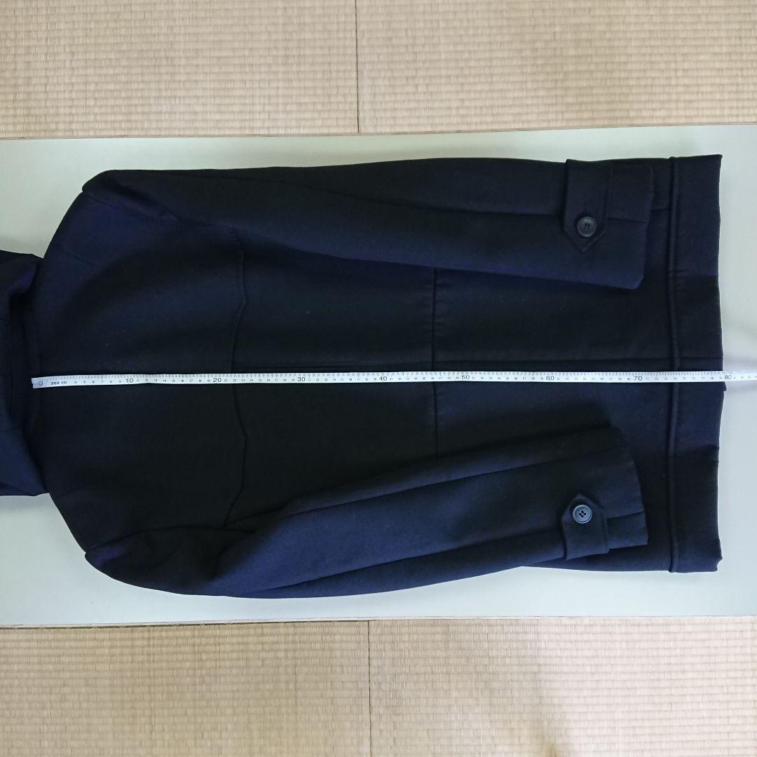 バレンシアガのコートなんですけど