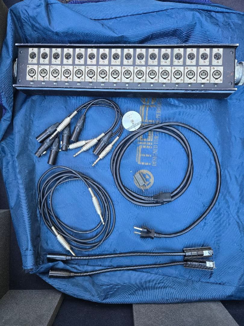 【MIDAS】マイダスVENICE240卓上アナログミキサー