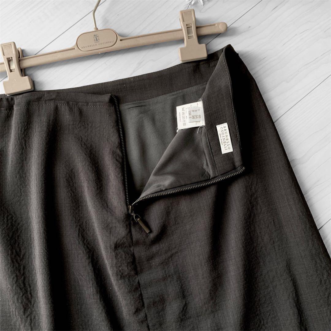 Brunello Cucinelli 薄手ウールのプリーツスカート