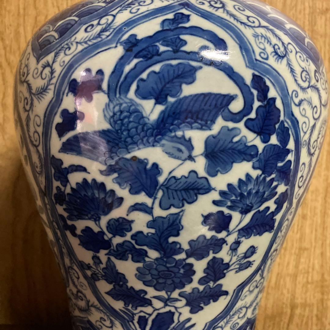 中国　染付　瓶　梅瓶　花鳥波之図　康熙年製銘