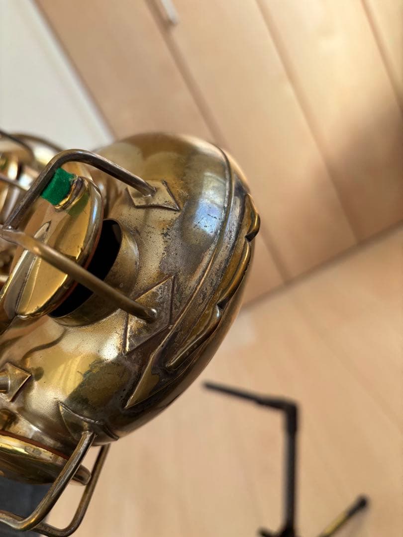 Buescher New Aristcrat アルトサックス