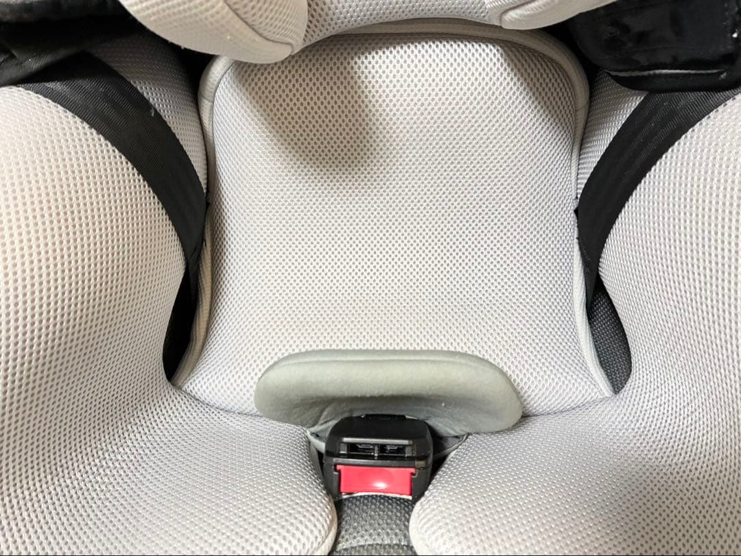 combi クルムーヴ アドバンス ISOFIX エッグショック JP-590
