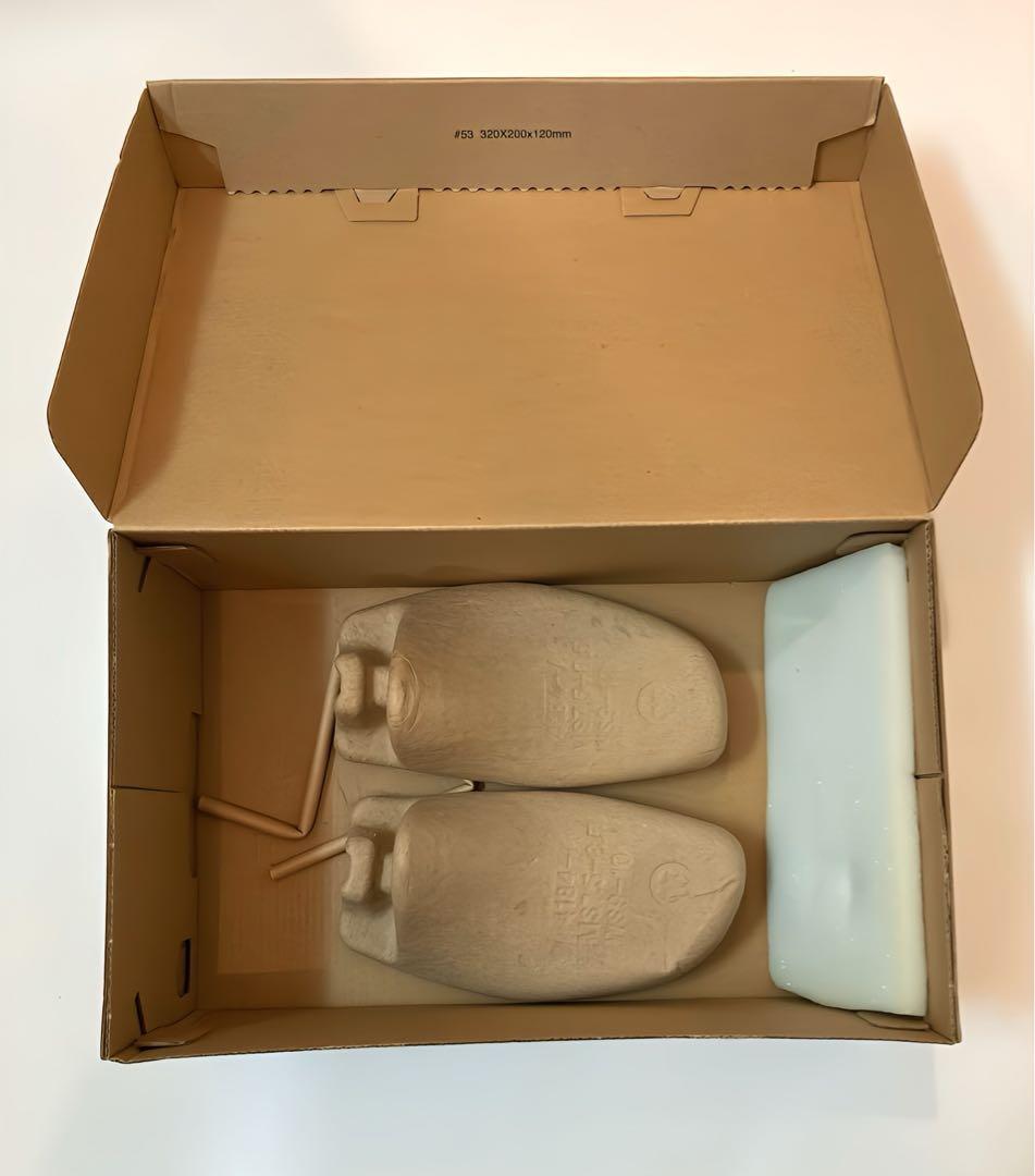 美品 箱付 Clarks ORIGINALS ワラビーブーツ