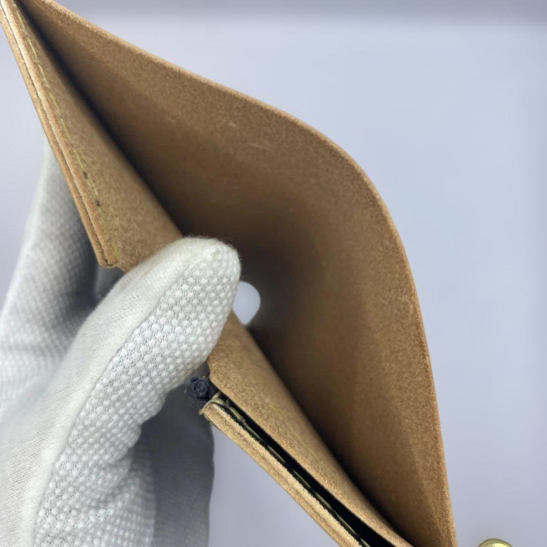 人気の折らずお札収納 丘染めブラックの無骨トラッカーウォレット T-MTW726