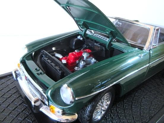 特価 京商 (1/18) MGB MK.Ⅰ