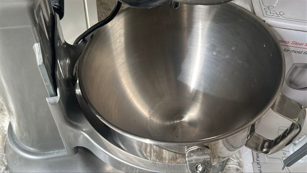 J*M様 KitchenAid スタンドミキサー シルバー