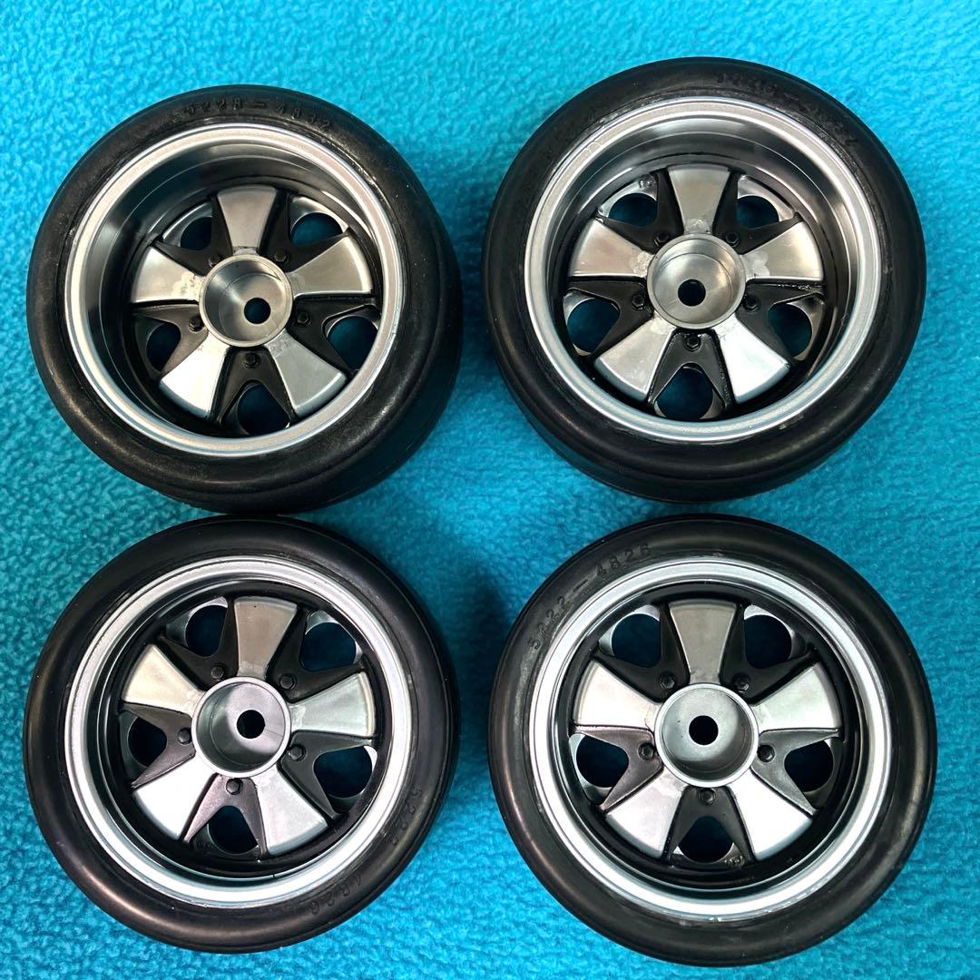 未使用品　タミヤ RCカー　ポルシェ911カレラボディ & タイヤ、ホイール