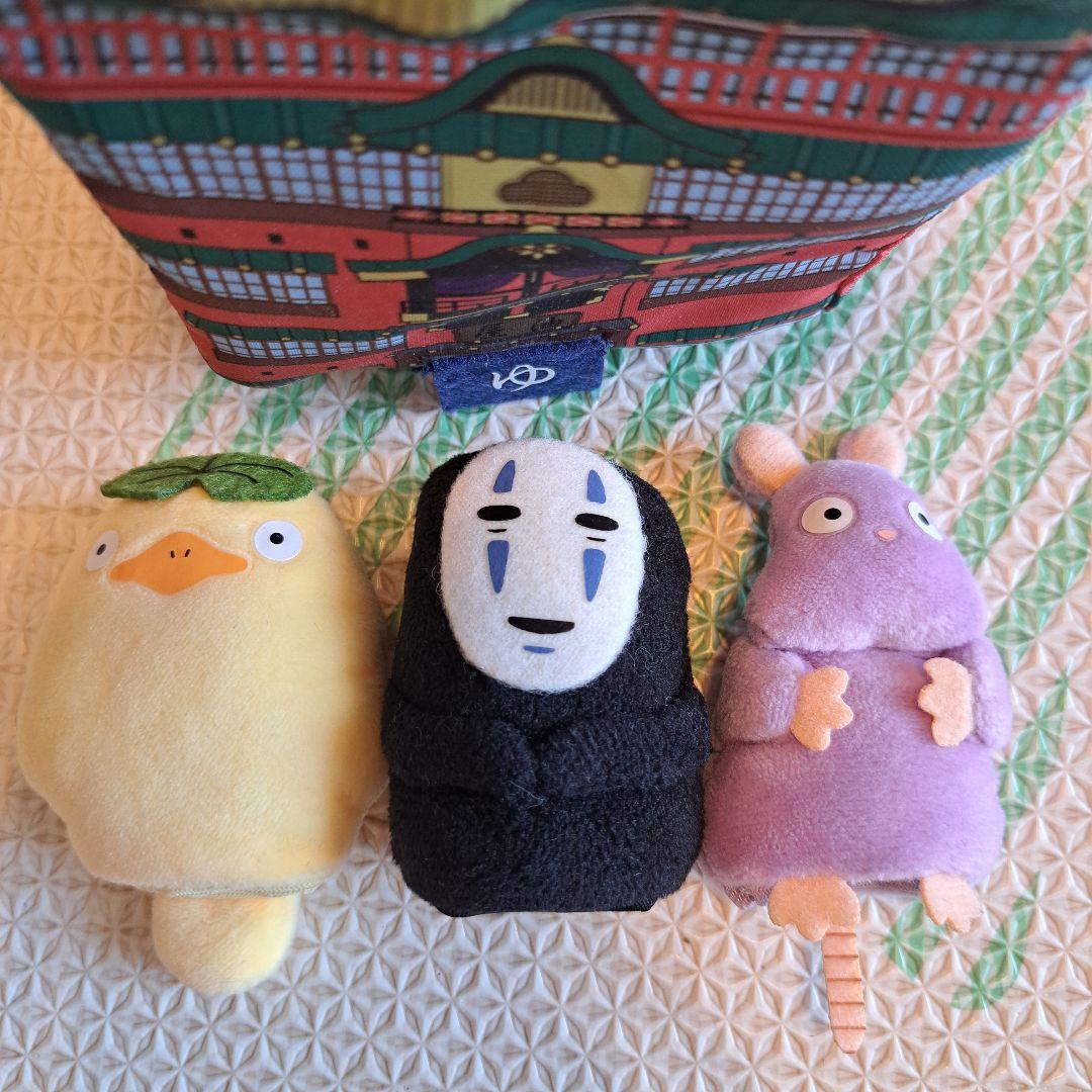千と千尋の神隠し 遊んで仕舞える指人形　マスコットセット　バッグ　ぬいぐるみ
