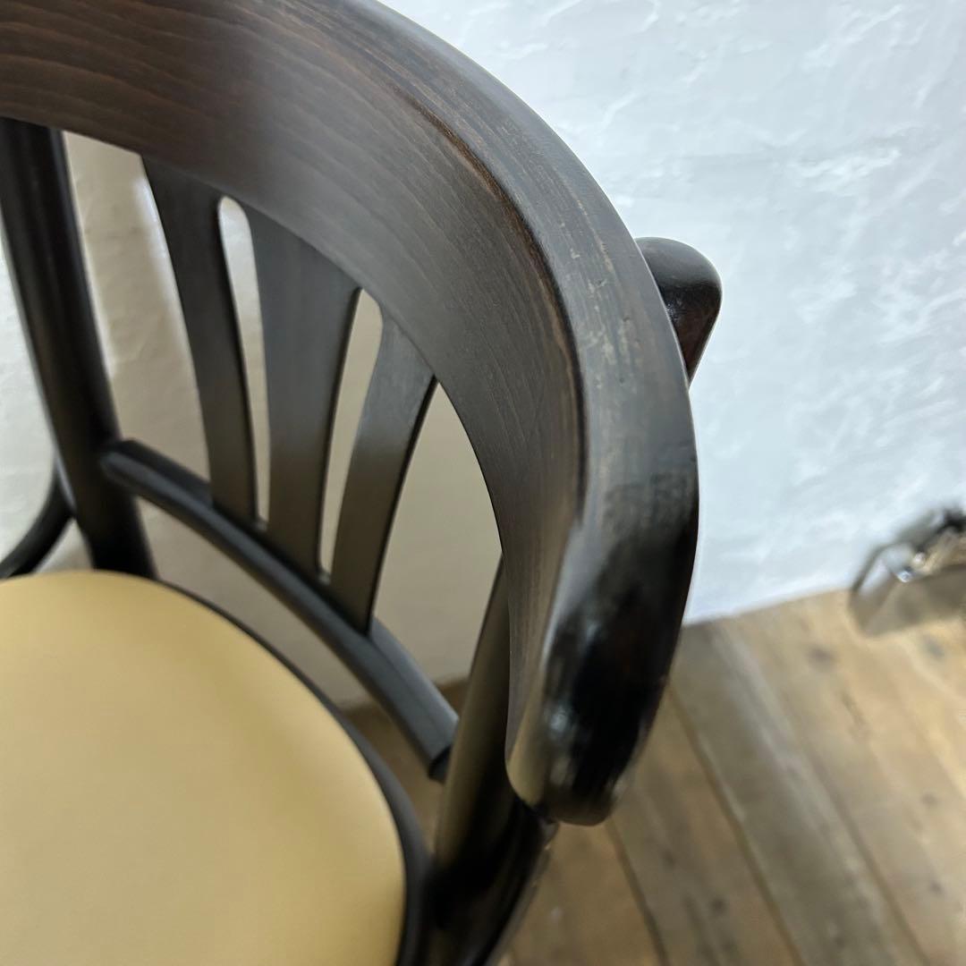 Has　クレス　チェア2脚