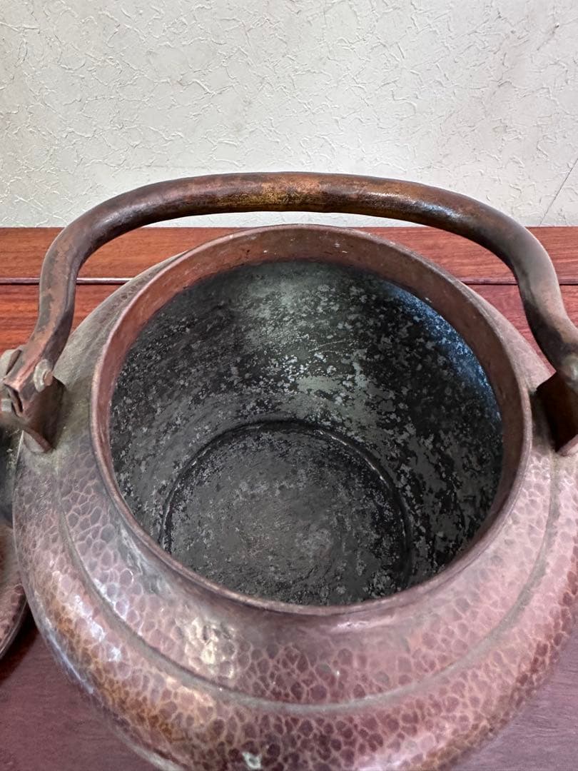 山川堂製 銅製 やかん 職人手作り アンティーク銅本体は槌目して作