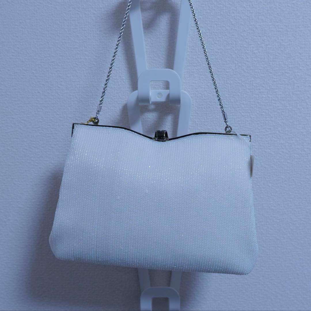 【未使用】ホワイト/パーティーバッグ/ビーズ装飾/フラワーモチーフ/結婚式